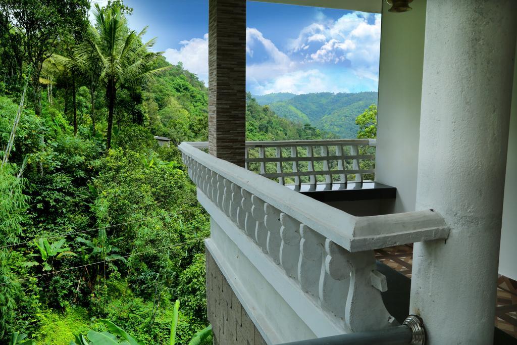 Spring And Valley View Thekkady Dış mekan fotoğraf